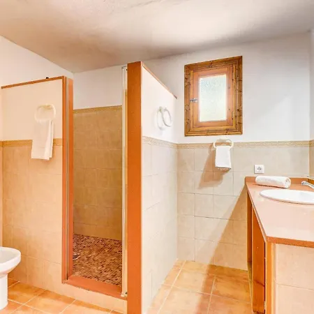 Villa Suau Petit By *